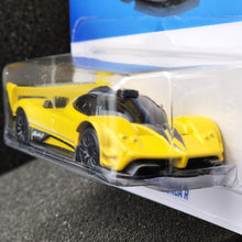 Load image into Gallery viewer, Hot Wheels 2024 Pagani Zonda R Yellow #99 HW Race Day 3/10 New Long Card
