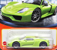 Load image into Gallery viewer, Matchbox 2024 Porsche 918 Spyder Lime Green #45 MBX Showroom New Long Card
