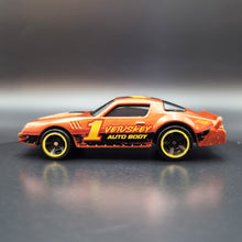 Load image into Gallery viewer, Hot Wheels 2023 Camaro Z-28 Copper HW Circle Track 5 Pack Exclusive
