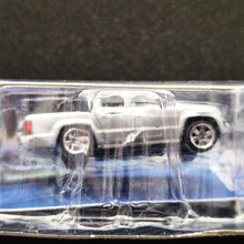 Load image into Gallery viewer, Explorafind 2017 Volkswagen Amarok Silver 1:64 Die Cast Car New
