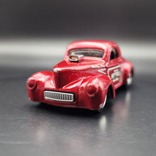 Load image into Gallery viewer, Hot Wheels 2010 Custom &#39;41 Willys Coupe Dark Red #137 HW Hot Rods 1/10
