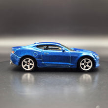 Load image into Gallery viewer, Matchbox 2019 &#39;16 Chevy Camaro Blue #4 Moving Parts Series
