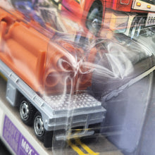 Load image into Gallery viewer, Matchbox 2006 Mercedes-Benz Actros 1857 Pipe Truck Yellow MB Convoy MB8199
