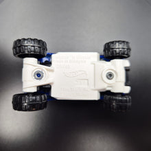 Load image into Gallery viewer, Hot Wheels 2022 Twinnin &#39;n Winnin&#39; Blue #2 Baja Blazers 1/10

