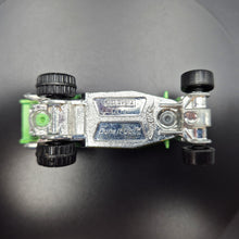 Load image into Gallery viewer, Hot Wheels 2010 Dune It Up Pearl Green #80 HW Garage 4/10
