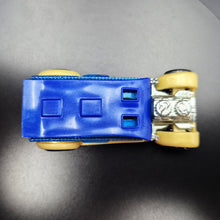 Load image into Gallery viewer, Hot Wheels 2017 Fast Cash Dark Blue Experimotors 10/10

