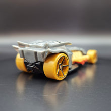 Load image into Gallery viewer, Hot Wheels 2016 Radical Racer (Bad Ratitude) Grey Street Beasts 2/10
