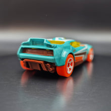 Load image into Gallery viewer, Hot Wheels 2018 Fast Fish Aqua #301 HW Art Cars 1/10
