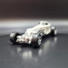 Load image into Gallery viewer, Hot Wheels 2008 Sweet 16 II White #75 All Stars 35/36
