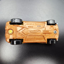 Load image into Gallery viewer, Hot Wheels 2017 Howlin Heat Yellow #142 Street Beasts 9/10
