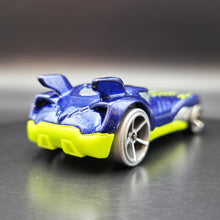 Load image into Gallery viewer, Hot Wheels 2014 Howlin Heat Blue #67 HW City: Medieval Rides
