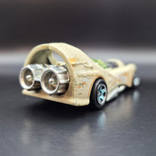 Load image into Gallery viewer, Hot Wheels 2019 Power Rocket Brown Color Shifters
