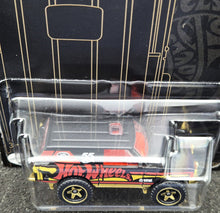 Load image into Gallery viewer, Hot Wheels 2023 Range Rover Classic Matte Black 55th Anniversary Black &amp; Yellow Series 4/6 New
