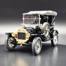 Load image into Gallery viewer, Corgi 1915 Ford Model T Black C863 Corgi Collectors Classics 1:43 Die Cast Model - Boxed
