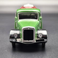 Load image into Gallery viewer, Corgi 1934 White Petrol Tanker - The Petrol Corporation Green #98449 Corgi Classics 1:50 Die Cast Model
