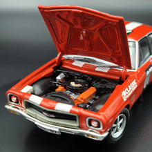 Load image into Gallery viewer, Classic Carlectables 1972 Holden HQ GTS Monaro Tangerine 2007 Carlectables Club Car 1:43 Die Cast Model
