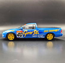 Load image into Gallery viewer, Classic Carlectables 2002 Ford AU XR8 Brute Gow St. Smash #40 - Warren Luff V8 Brute Series 1:43 Model
