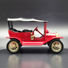 Load image into Gallery viewer, Matchbox 1911 Ford Model T Dark Red Models Of Yesteryear 1968 Y1-2
