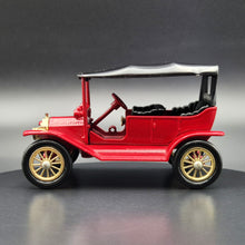 Load image into Gallery viewer, Matchbox 1911 Ford Model T Dark Red Models Of Yesteryear 1968 Y1-2
