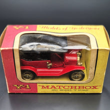 Load image into Gallery viewer, Matchbox 1911 Ford Model T Dark Red Models Of Yesteryear 1968 Y1-2
