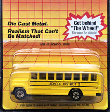 Load image into Gallery viewer, Matchbox 1985 School Bus Yellow Series 1-75 MB47 Long Card
