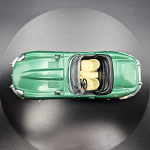 Load image into Gallery viewer, New-Ray 1961 Jaguar E Type Cabriolet Green #48839 1:43 Die Cast Model
