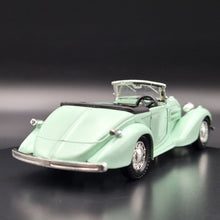 Load image into Gallery viewer, Solido Age D&#39;or 1936 Talbot T23 Cabriolet Pale Green #4003 1:43 Die Cast Model
