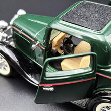 Load image into Gallery viewer, Superior Sunnyside 1932 Ford 3-Window Coupe Dark Green 1:30 SS 5744 Die Cast Model - Rare
