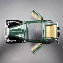 Load image into Gallery viewer, Superior Sunnyside 1932 Ford 3-Window Coupe Dark Green 1:30 SS 5744 Die Cast Model - Rare
