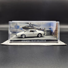 Load image into Gallery viewer, Universal Hobbies James Bond 007 Lotus Esprit S1 White &quot;The Spy Who Loved Me&quot; 1:43 Die Cast Model
