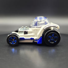 Load image into Gallery viewer, Hot Wheels 2014 RD-D2 #2 White Star Wars Character Car
