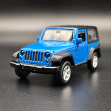 Load image into Gallery viewer, MSZ 2014 Jeep Wrangler Blue 1:43 Die Cast Car
