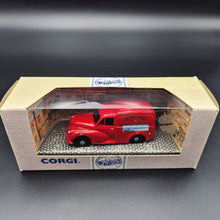 Load image into Gallery viewer, Corgi 1959 Morris 1000 Van Royal Mail Red #96839 1993 Corgi Classics 1:43 Die Cast Model
