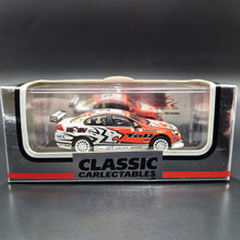 Load image into Gallery viewer, Classic Carlectables 2009 Holden VE Commodore Holden Racing Team Tander/Davison Bathurst 1000 Winner 1:64 Model
