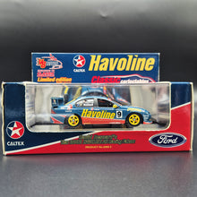Load image into Gallery viewer, Classic Carlectables 2002 Ford AU Falcon Havoline David Besnard #2009-3 1:43 Model
