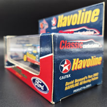 Load image into Gallery viewer, Classic Carlectables 2002 Ford AU Falcon Havoline David Besnard #2009-3 1:43 Model
