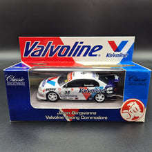Load image into Gallery viewer, Classic Carlectables 2000 Holden VT Commodore Valvoline Jason Bargwanna 1:43 Model

