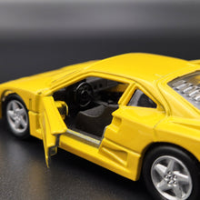 Load image into Gallery viewer, Maisto 1990 Ferrari F40 Yellow 1:38 Shell Collezione Die Cast Car
