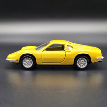 Load image into Gallery viewer, Maisto 1974 Ferrari Dino Yellow 1:36 Shell Collezione Die Cast Car
