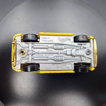 Load image into Gallery viewer, Hot Wheels 2012 Boom Box Pearl Yellow HW City Works 5 Pack Exclusive
