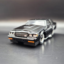 Load image into Gallery viewer, Maisto 1987 Buick GNX Black #04 Muscle Machines 1:64
