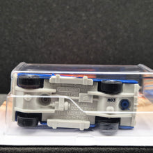 Load image into Gallery viewer, Matchbox 2019 &#39;65 Land Rover Gen II Blue #64 MBX Off-Road 7/20 New Long Card
