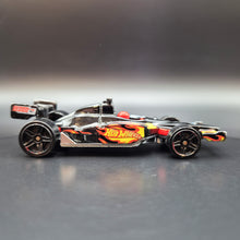 Load image into Gallery viewer, Hot Wheels 2012 Indy 500 Oval Black #42 2012 New Models
