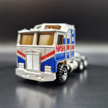 Load image into Gallery viewer, Matchbox 1984 Kenworth Aerodyne Silver Convoy CY-2 NASA
