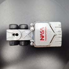 Load image into Gallery viewer, Matchbox 1984 Kenworth Aerodyne Silver Convoy CY-2 NASA
