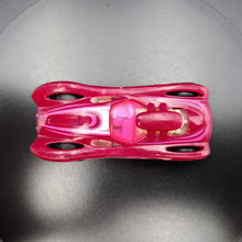 Load image into Gallery viewer, Hot Wheels 2015 16 Angles Magenta #168 HW Race
