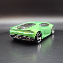Load image into Gallery viewer, Hot Wheels 2015 Lamborghini Huracan LP 610-4 Green #222 HW Workshop - HW Garage
