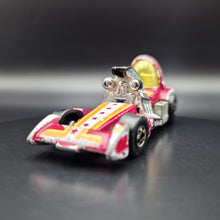 Load image into Gallery viewer, Hot Wheels 1979 Bubble Gunner Magenta #60 Classy Customs
