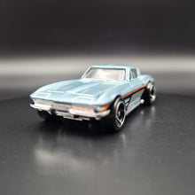 Load image into Gallery viewer, Hot Wheels 2013 &#39;64 Corvette Stingray Light Blue #204 HW Showroom - Corvette 60th
