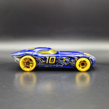 Load image into Gallery viewer, Hot Wheels 2019 Fast Felion Blue Police Multipack Exclusive
